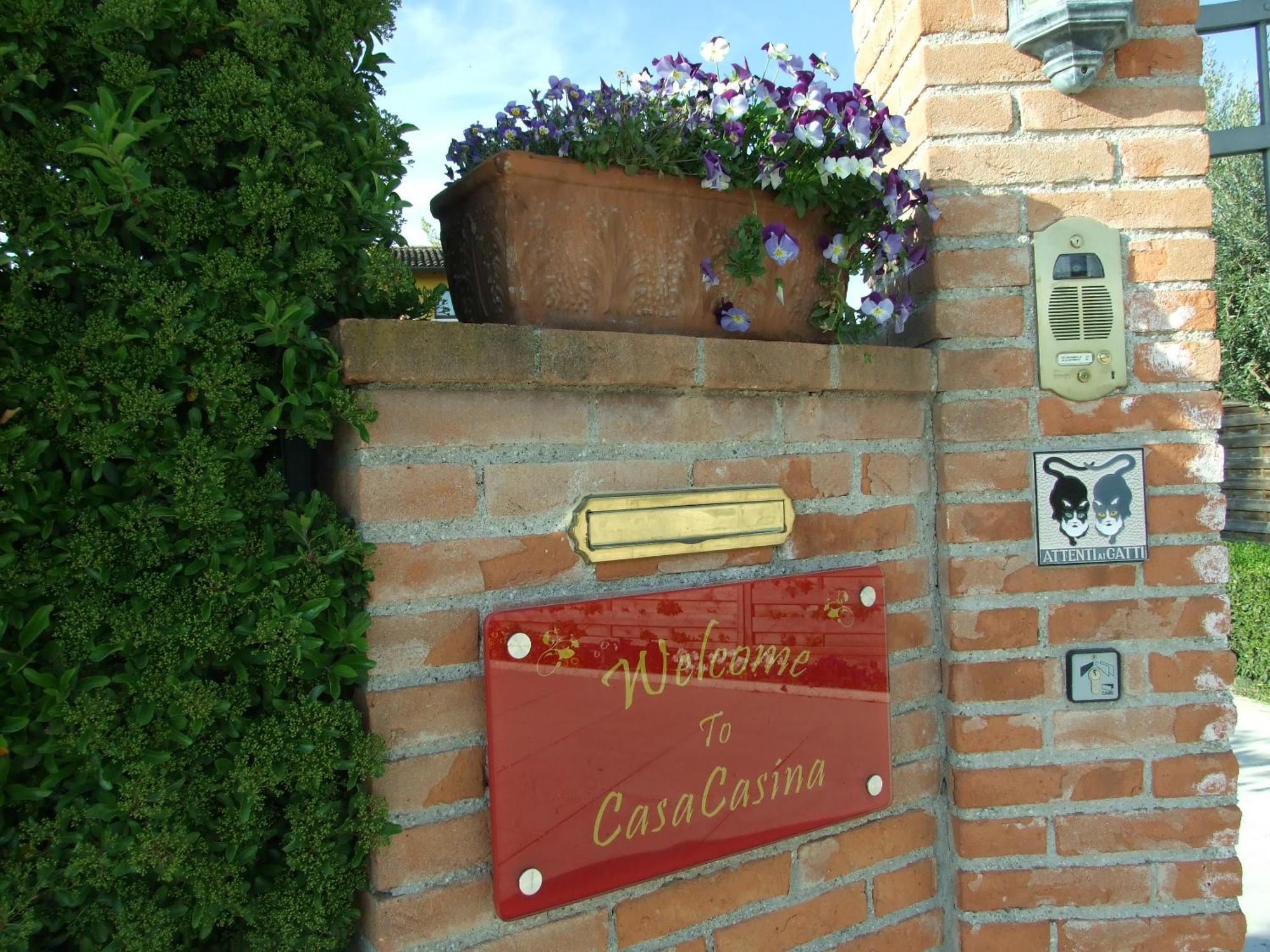 B&B Casacasina Monzambano Eksteriør billede
